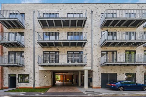 The Warwick, 100 Warwick Road W5, New home
