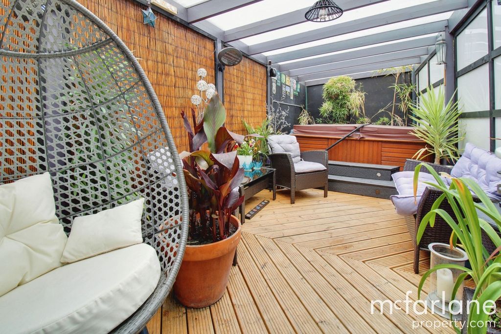 Additional image 23 of 4 bed semi-detached house for saleCovingham Drive, Swindon SN3