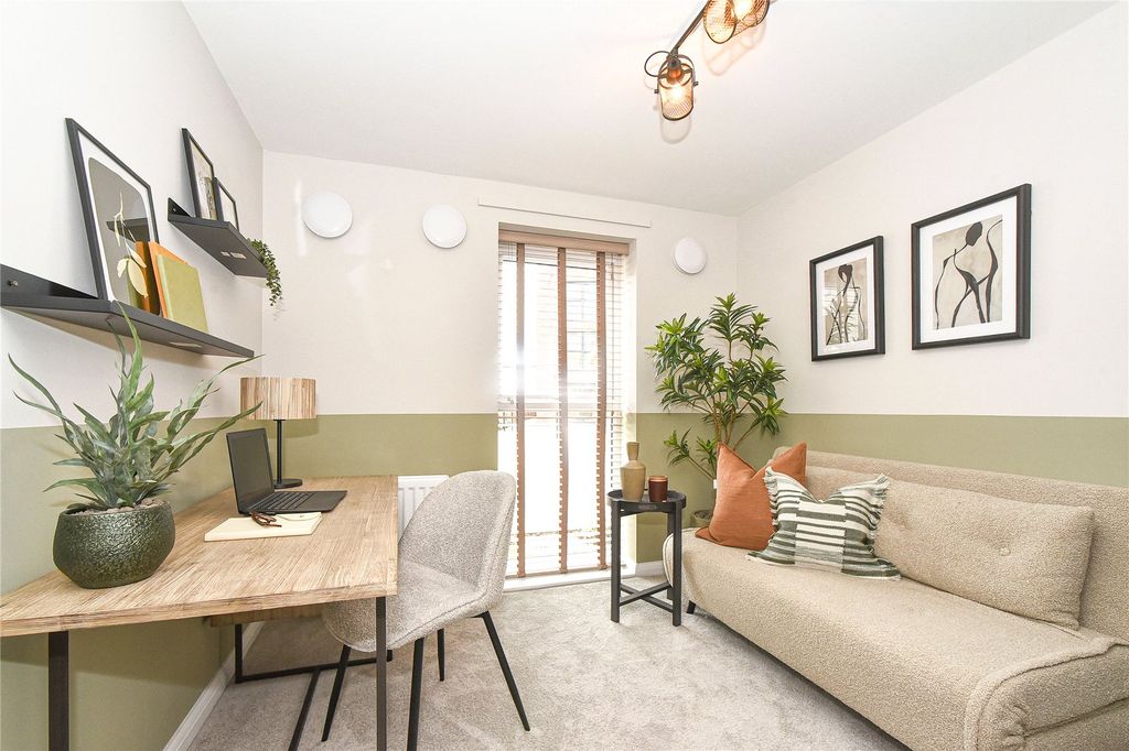 Additional image 13 of 2 bed flat for saleFoundry Lane, Chippenham, Wiltshire SN15