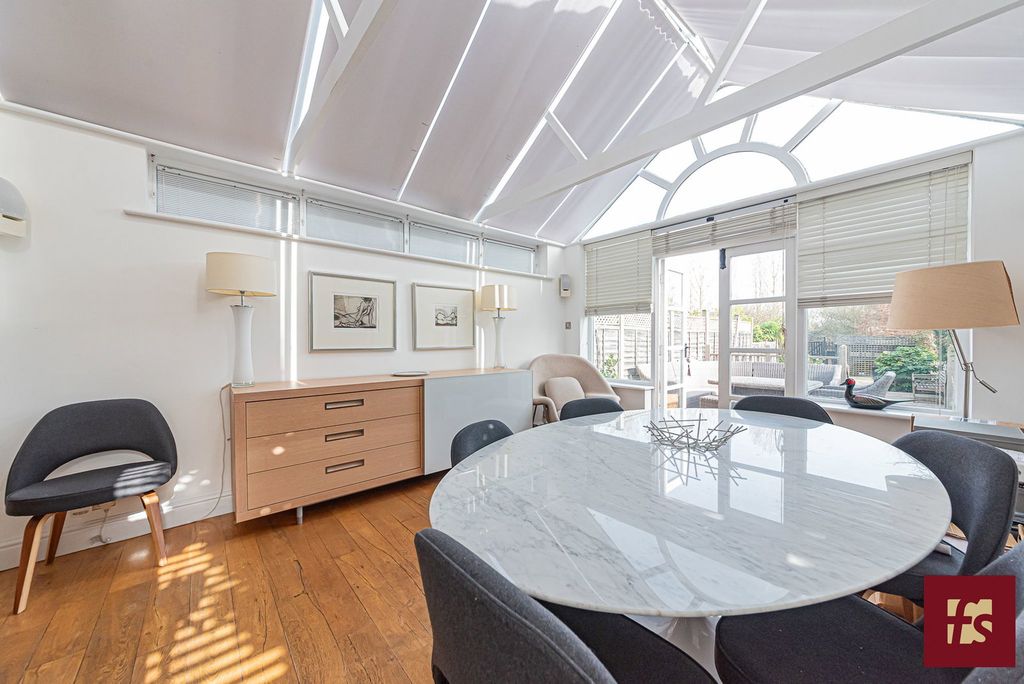 Additional image 12 of 2 bed semi-detached house for saleHope Cottages, Bracknell Road, Warfield, Berkshire RG42