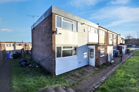 101 Badger Road, Sheffield, South Yorkshire S13