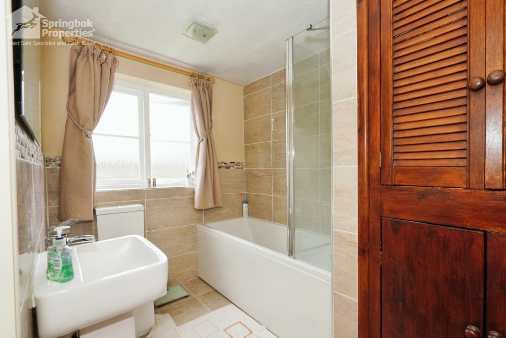 Additional image 12 of 4 bed terraced house for saleMill Street, Calne, Wiltshire SN11