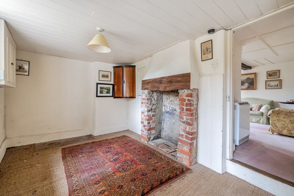 Additional image 3 of 3 bed detached house for saleMiddle Woodford, Salisbury SP4