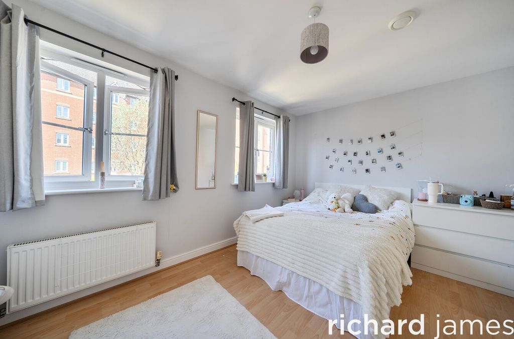 Additional image 3 of 3 bed terraced house for saleMarlborough Road, Swindon SN3