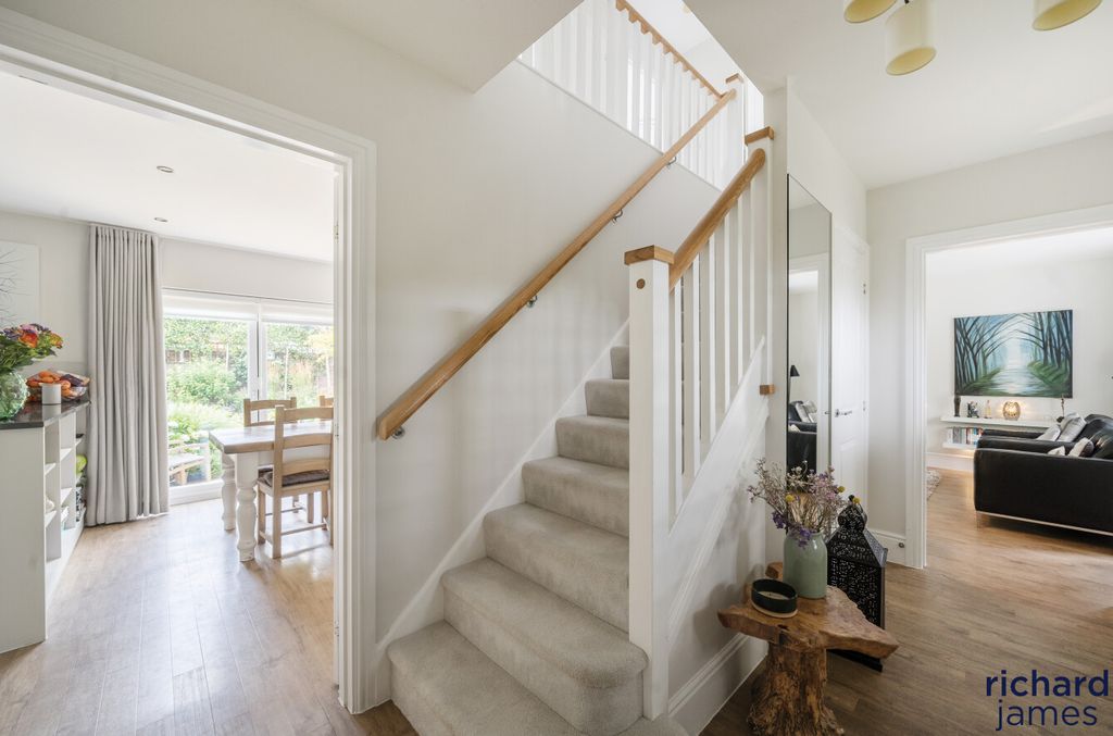 Additional image 3 of 4 bed detached house for saleBiddestone Avenue, Coate, Swindon SN3