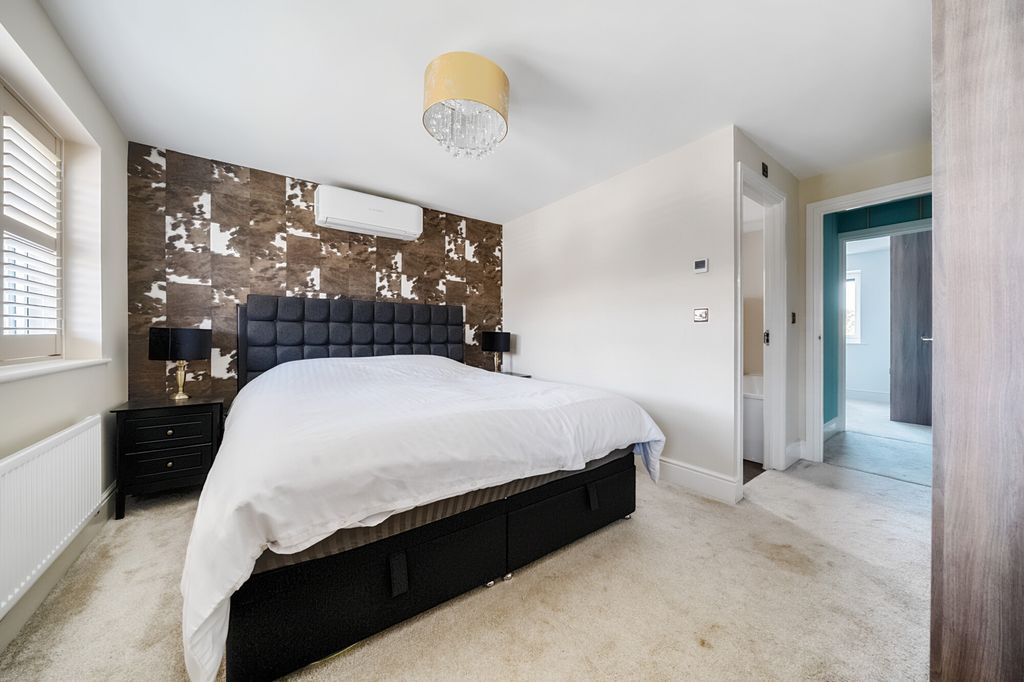 Additional image 8 of 5 bed detached house for saleMelchester Road, Salisbury SP2
