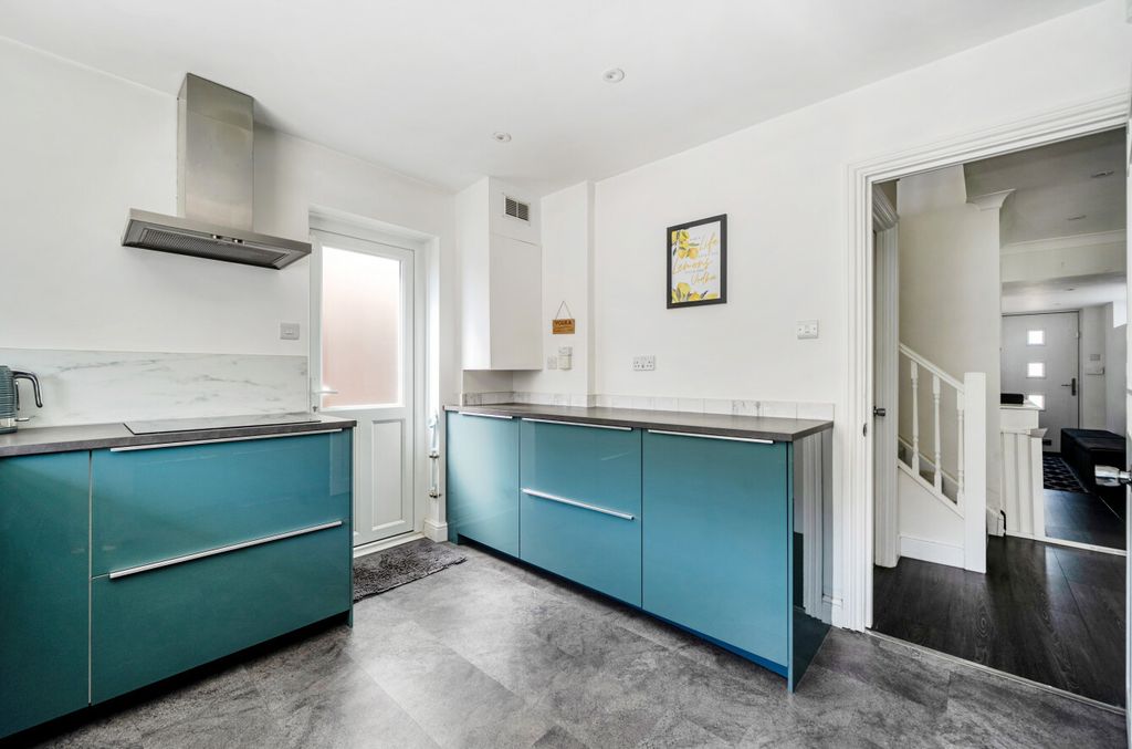 Additional image 28 of 4 bed detached house for saleKyle Close, Bracknell, Berkshire RG12