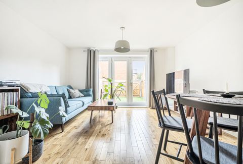 Lintham Drive, Bristol, Gloucestershire BS15