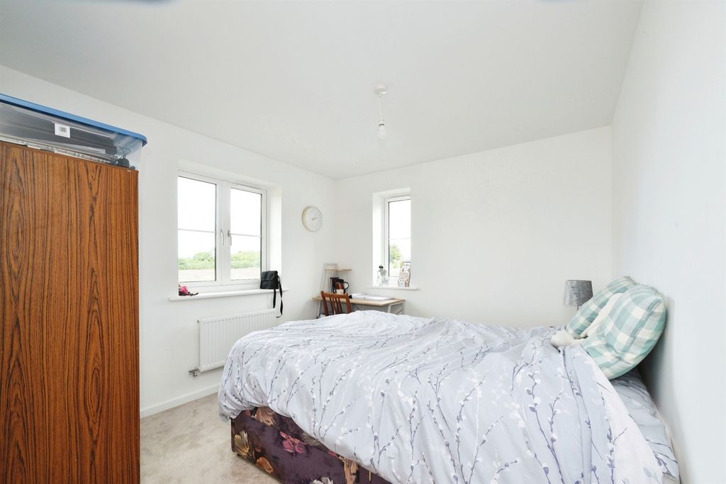 Additional image 10 of 3 bed detached house for saleGrayling Avenue, Swindon SN3