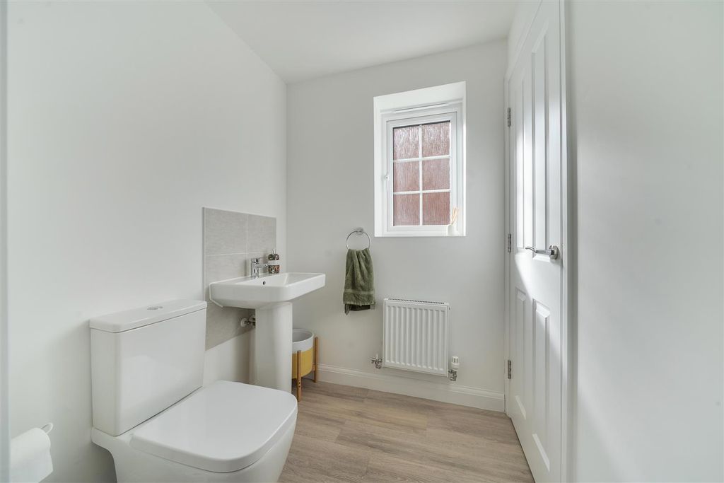 Additional image 8 of 4 bed detached house for saleBothwell Close, Chippenham SN15