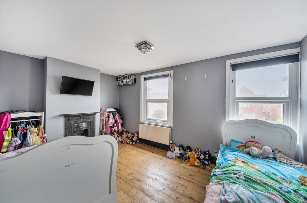Additional image 15 of 2 bed terraced house for saleHighworth Road, Swindon, Swindon SN3