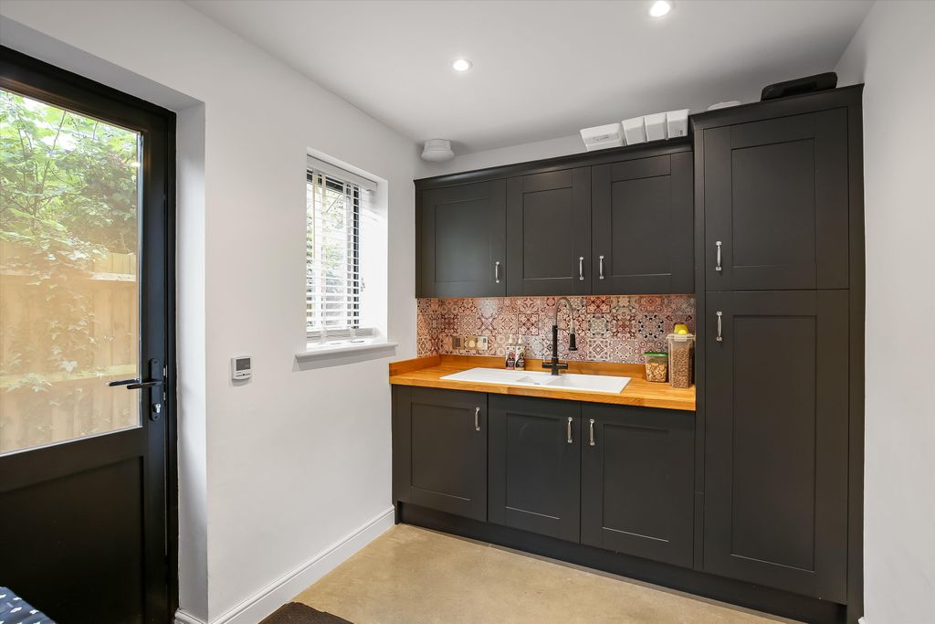 Additional image 9 of 5 bed detached house for saleMount Hermon Road, Palestine, Andover, Hampshire SP11