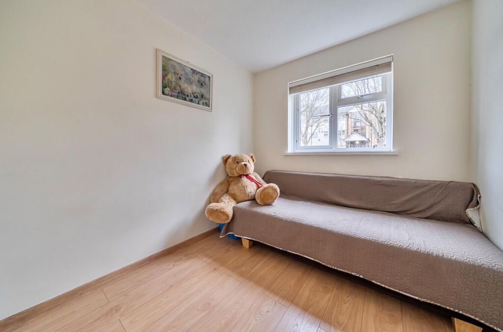 Additional image 6 of 2 bed flat for saleSt. Andrews, Bracknell RG12