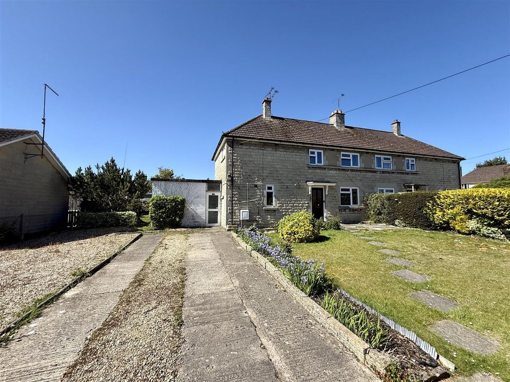 3 bed semi-detached house for saleDoveys Terrace, Kington Langley, Chippenham SN15