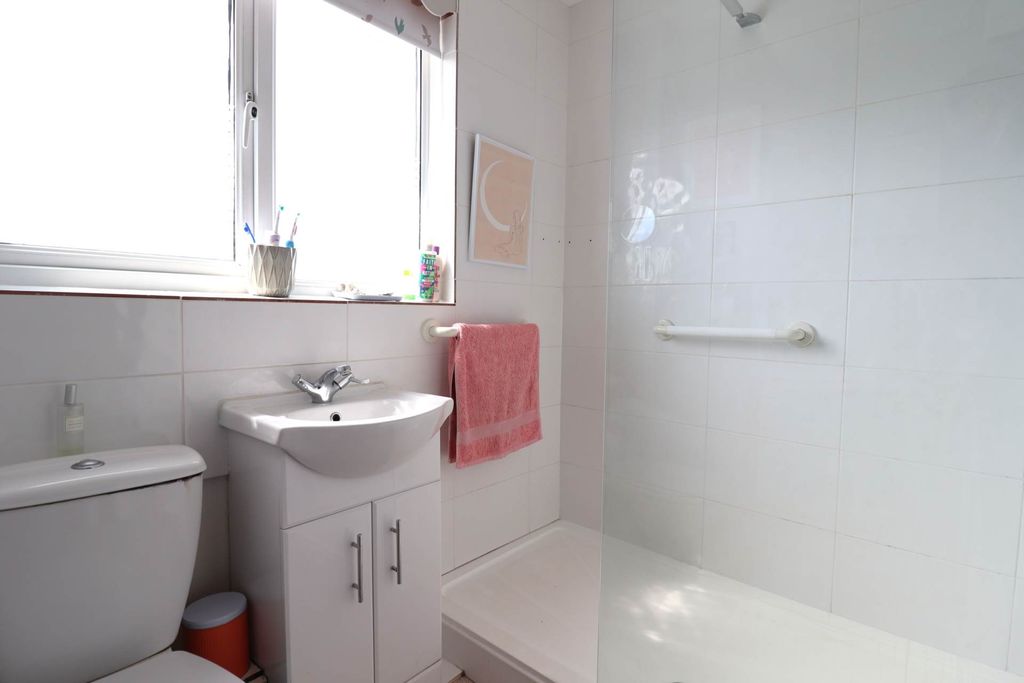 Additional image 9 of 3 bed terraced house for saleSavernake Court, Marlborough SN8