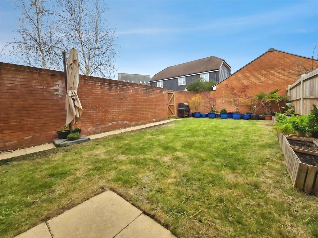 Additional image 6 of 3 bed detached house for saleRedstart Croft, Bracknell, Berkshire RG12