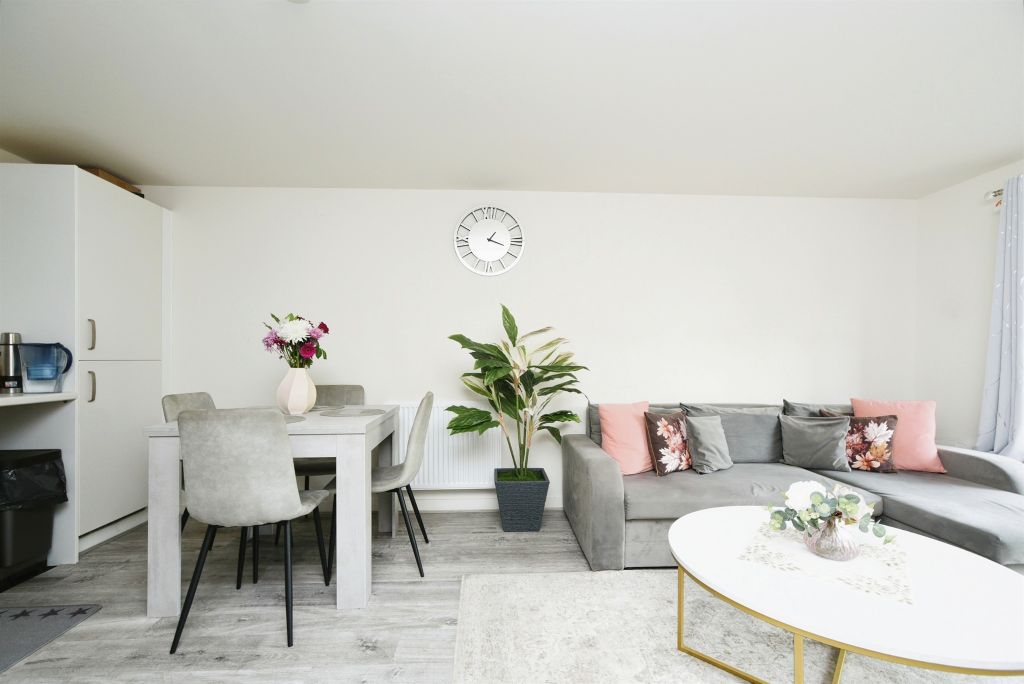 Additional image 2 of 2 bed flat for saleSmiths Lane, Swindon SN3