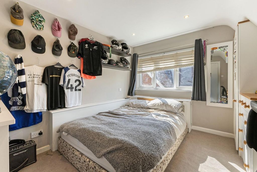 Additional image 15 of 6 bed property for saleCommon Road, Whiteparish, Salisbury SP5