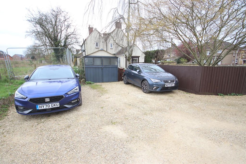 Additional image 19 of 2 bed cottage for saleMalmesbury Road, Chippenham SN15