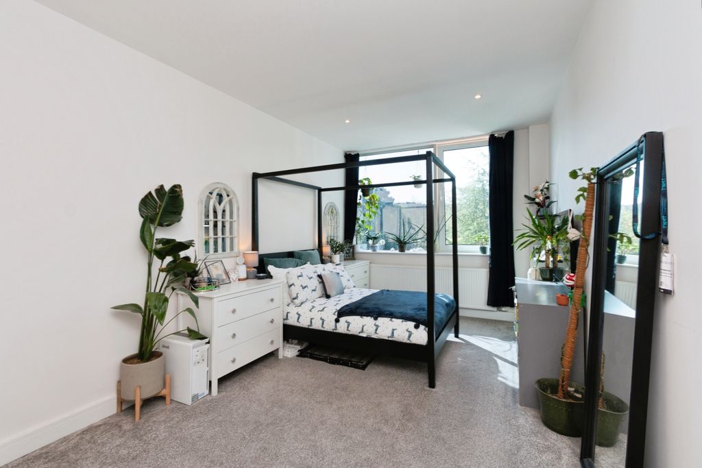 Additional image 7 of 1 bed flat for saleOpladen Way, Bracknell RG12