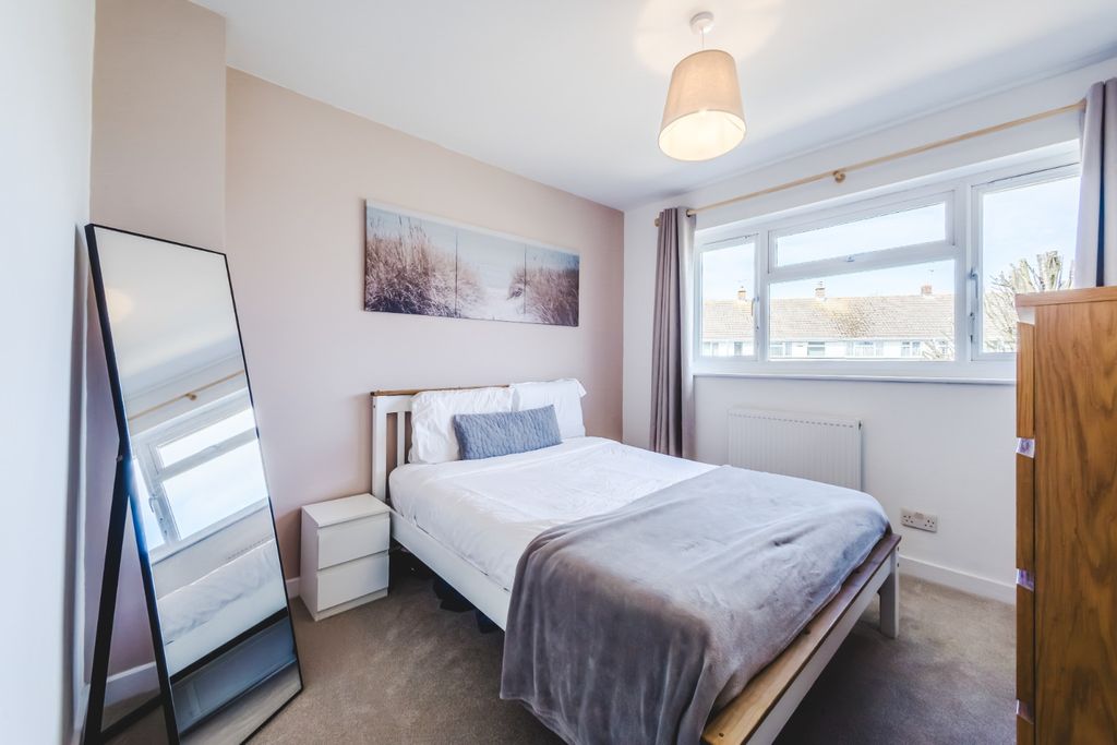 Additional image 9 of 3 bed terraced house for saleAshbury Avenue, Swindon, Wiltshire SN3