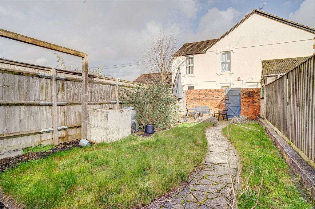 Additional image 12 of 3 bed terraced house for saleKent Road, Old Town, Swindon, Wiltshire SN1