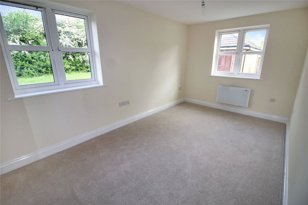 Additional image 6 of 2 bed flat for saleEgdon Close, Haydon End, Swindon SN25