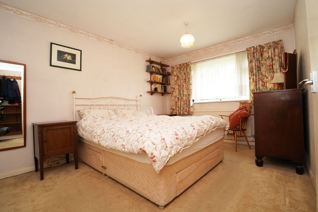 Additional image 7 of 3 bed detached bungalow for saleBrookfield, Highworth SN6