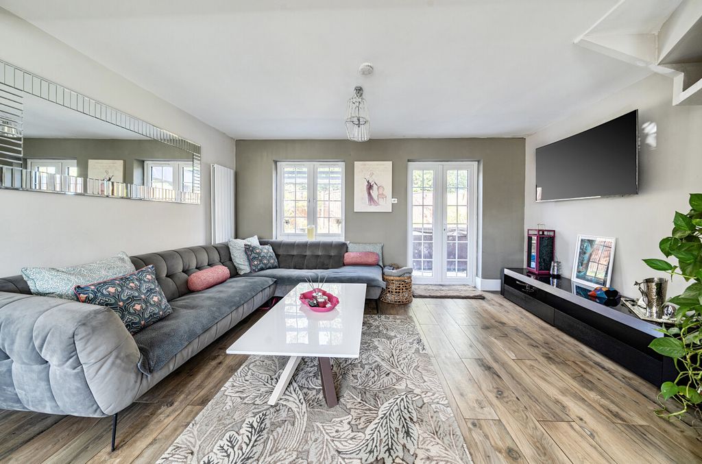 Additional image 4 of 4 bed detached house for saleRectory Close, Bracknell, Berkshire RG12