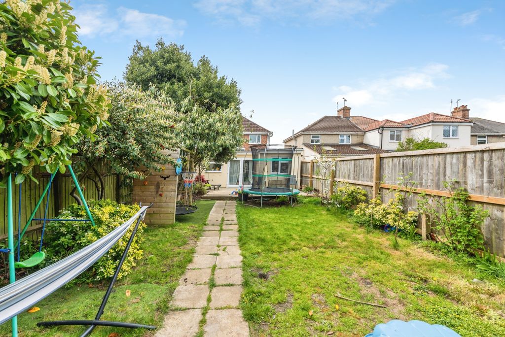 Additional image 16 of 3 bed semi-detached house for saleCopse Avenue, Swindon SN1
