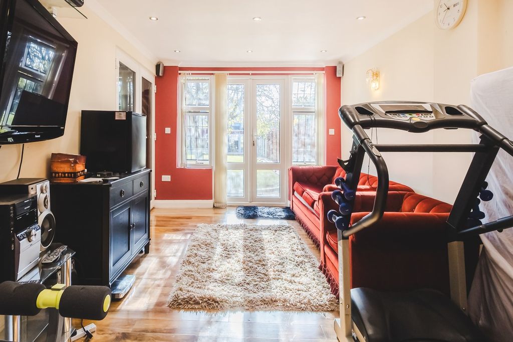 Additional image 30 of 4 bed detached house for saleOxford Road, Swindon SN3
