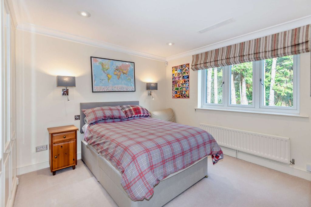 Additional image 19 of 6 bed detached house for saleKennel Avenue, Ascot, Berkshire SL5