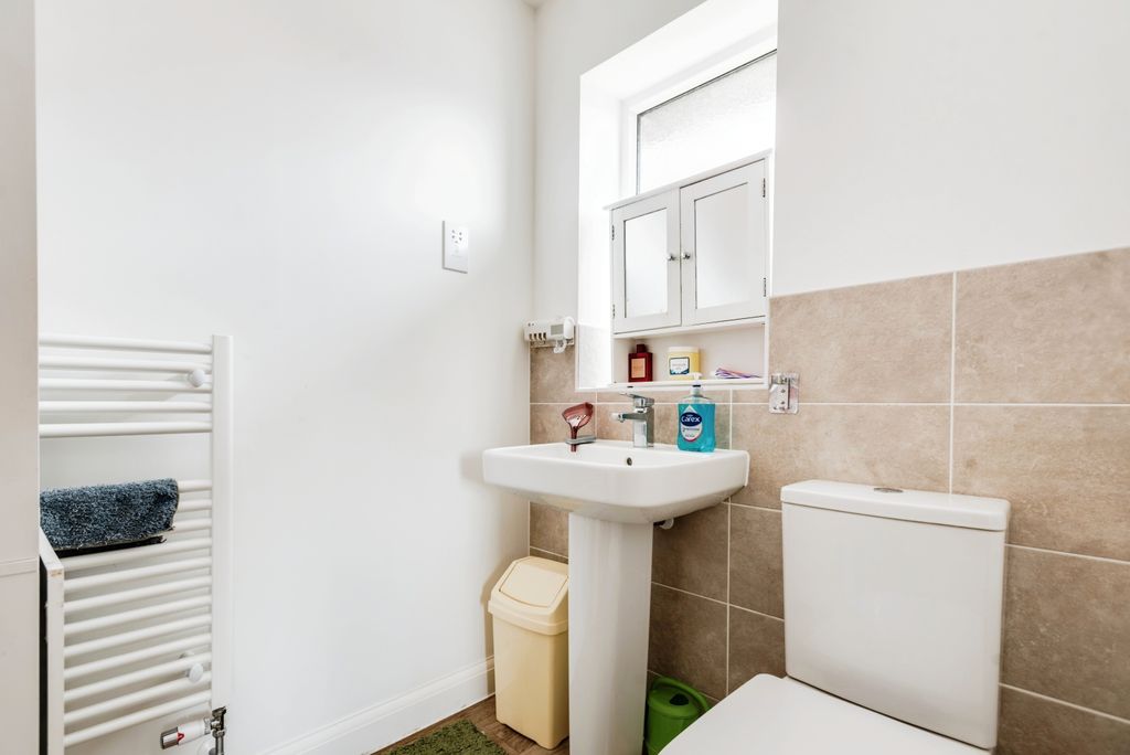Additional image 11 of 4 bed detached house for saleScott Way, Swindon SN1
