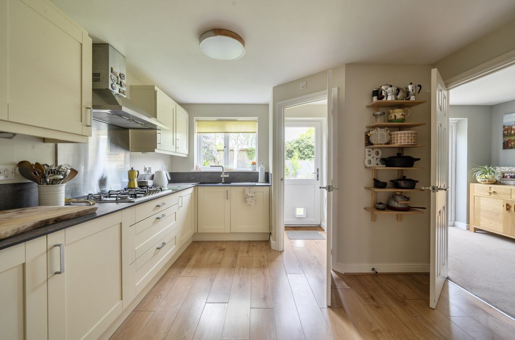 Additional image 2 of 4 bed detached house for saleWainwright Mews, Wroughton, Swindon SN4