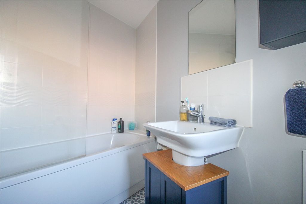 Additional image 9 of 3 bed semi-detached house for saleBarons Crescent, Trowbridge BA14