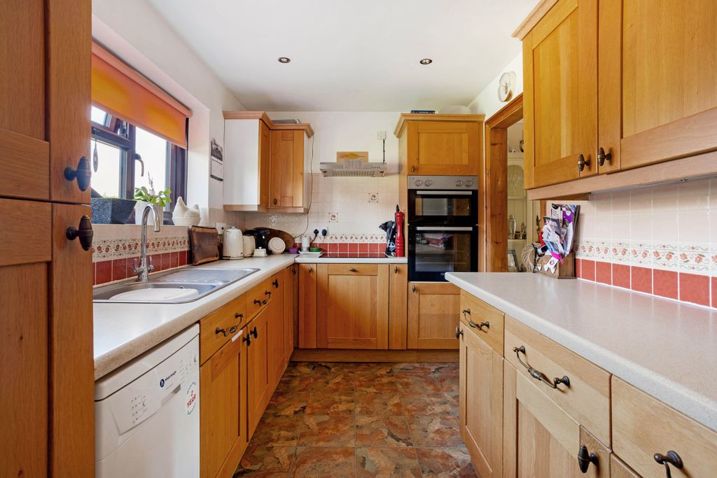 Additional image 14 of 5 bed detached house for saleLopcombe, Salisbury SP5