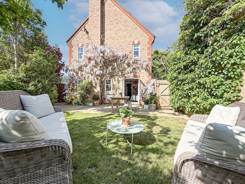 Additional image 15 of 4 bed detached house for saleThe Limes, Haley Green, Bracknell, Berks RG42
