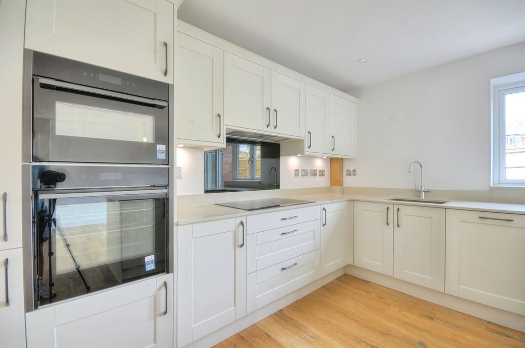 Additional image 6 of 4 bed detached house for saleWitt Road, Winterslow, Salisbury SP5