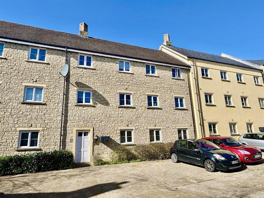 Additional image 9 of 2 bed flat for saleMazurek Way, Haydon End, Swindon SN25