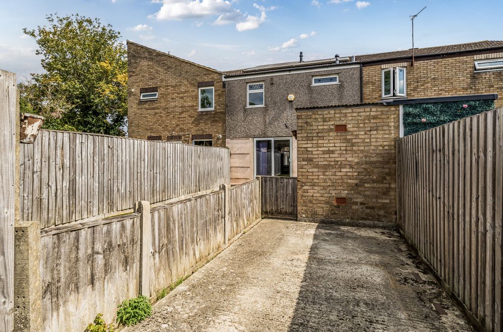 Additional image 3 of 3 bed terraced house for saleCrawford Close, Freshbrook, Swindon SN5