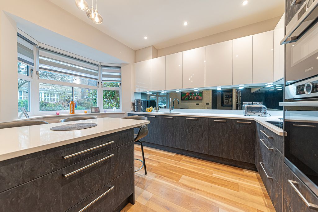 Additional image 2 of 4 bed town house for saleGatcombe Crescent, Ascot, Berkshire SL5