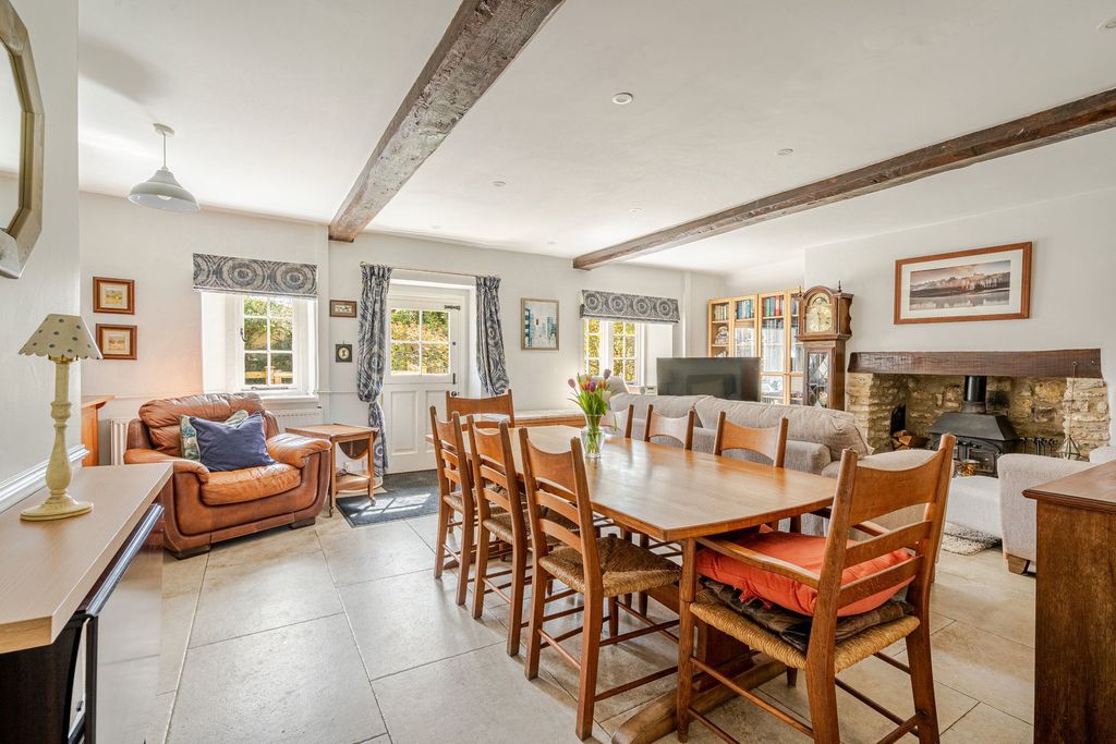 Additional image 2 of 3 bed terraced house for saleNewlands Green, Kington Langley, Chippenham SN15