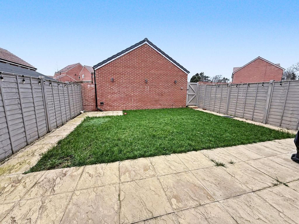 Additional image 4 of 4 bed semi-detached house for saleBrickworth Place, Coate, Swindon SN3