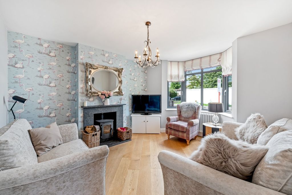 Additional image 2 of 4 bed detached house for saleThe Avenue, Ascot, Berkshire SL5