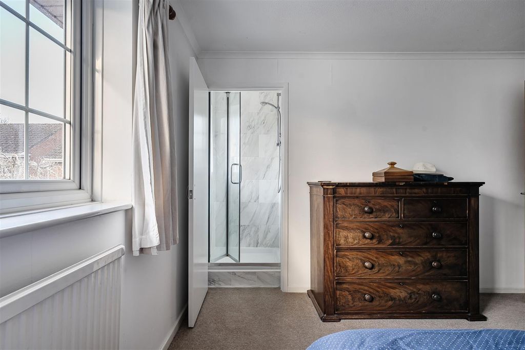 Additional image 12 of 4 bed detached house for saleOak Tree Close, Trowbridge BA14