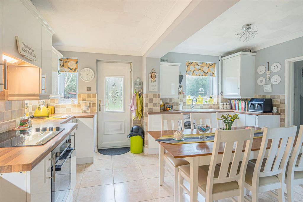 Additional image 5 of 3 bed semi-detached house for saleWoodlea, Colerne, Chippenham SN14