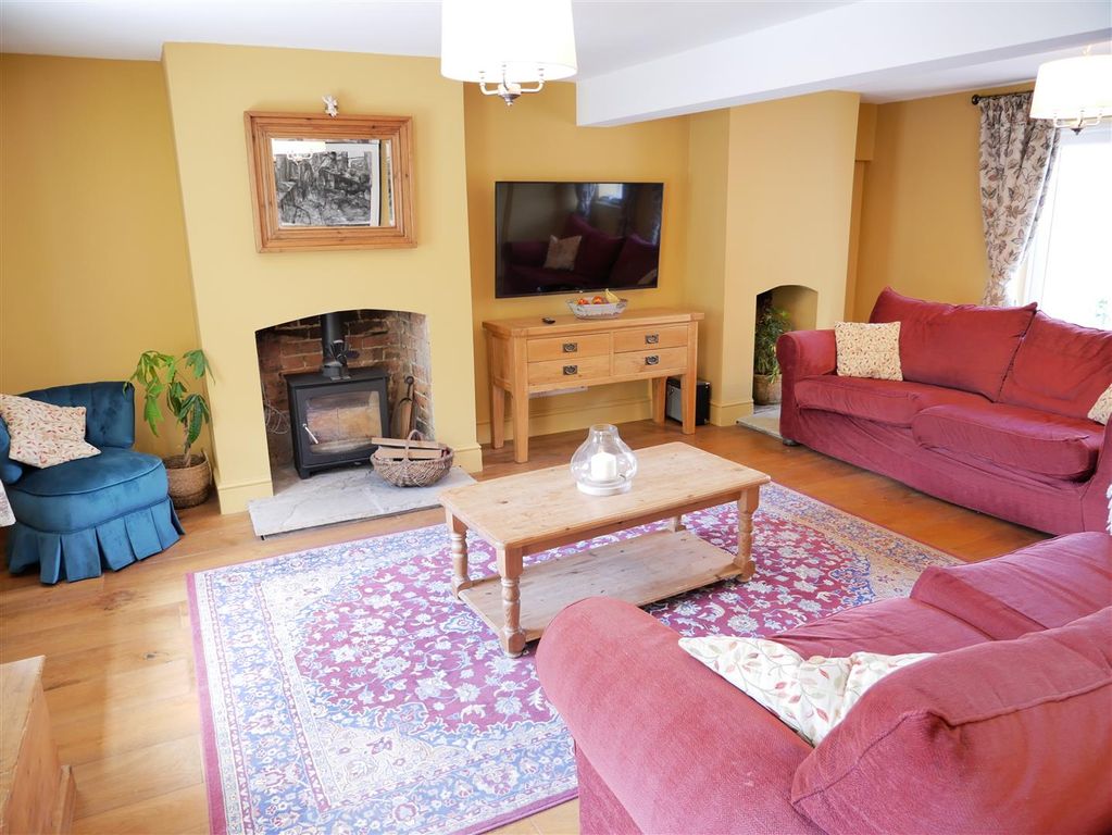 Additional image 3 of 4 bed semi-detached house for saleLowden, Chippenham SN14