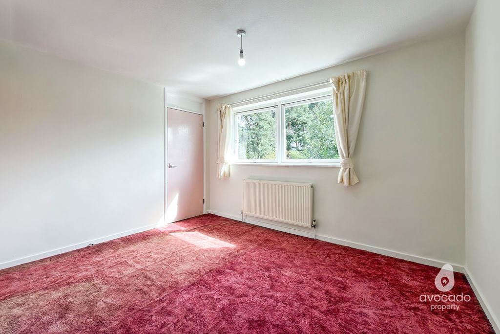 Additional image 7 of 3 bed terraced house for saleHarmans Water Road, Bracknell RG12