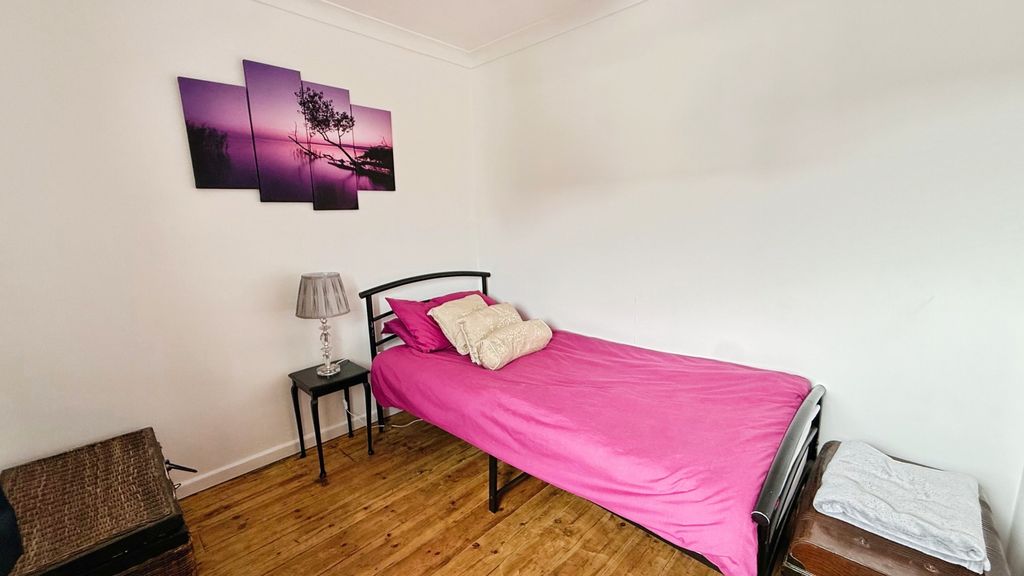 Additional image 13 of 3 bed detached house for saleOldfield Park, Westbury BA13