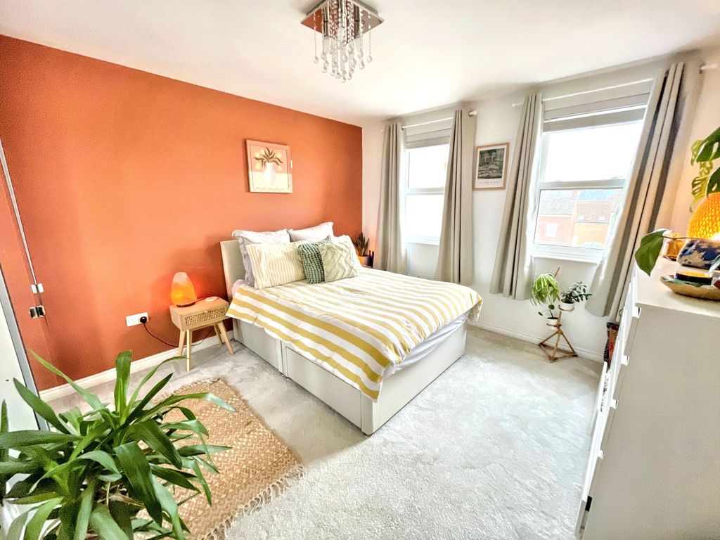 Additional image 7 of 2 bed flat for saleEast Wichel, Swindon SN1